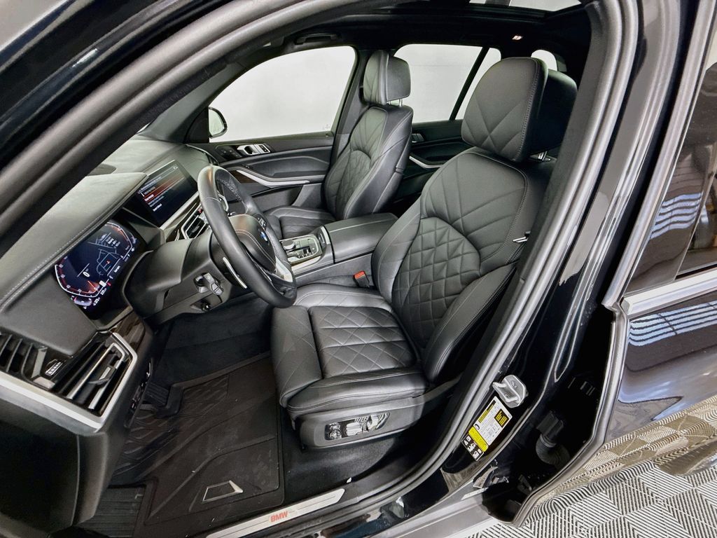 Thumbnail: 2023 BMW X5 - 22