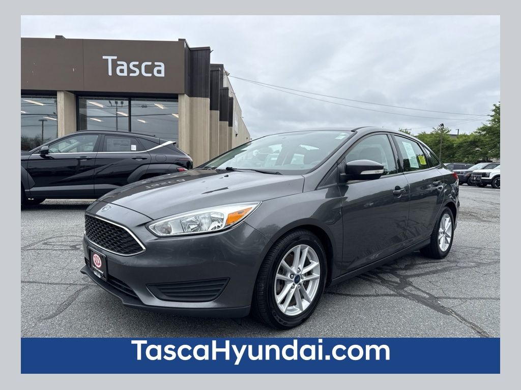 Gray (Magnetic) 2015 Ford Focus Sedan Front-Wheel Drive 6-Speed Automatic