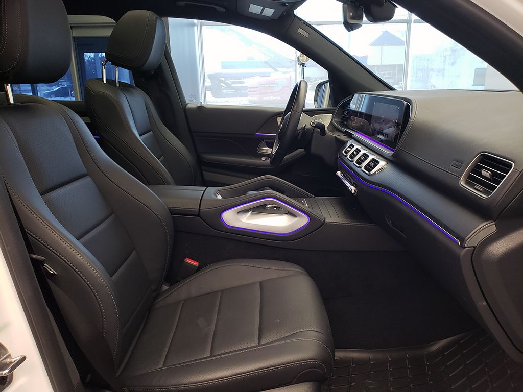 Thumbnail: 2023 Mercedes-Benz GLS - 28