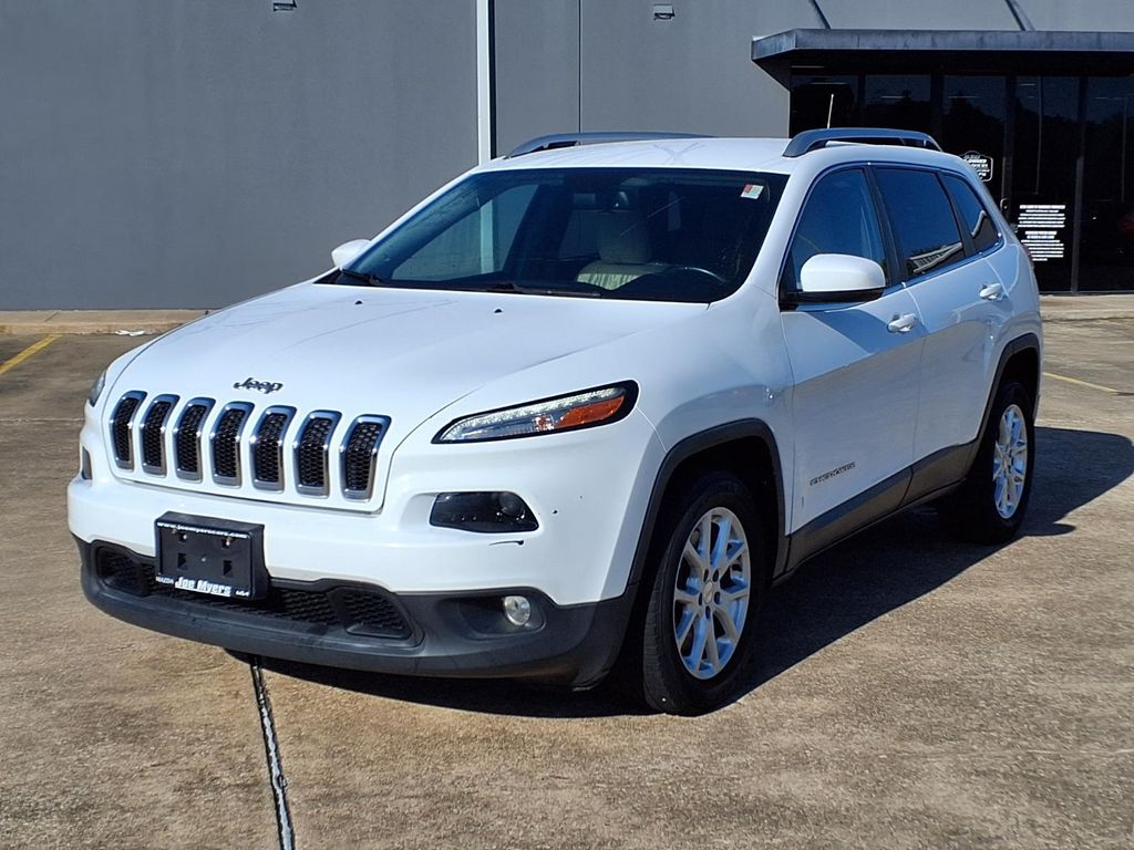 2017 Jeep Cherokee Latitude White at EAG Ford Navasota