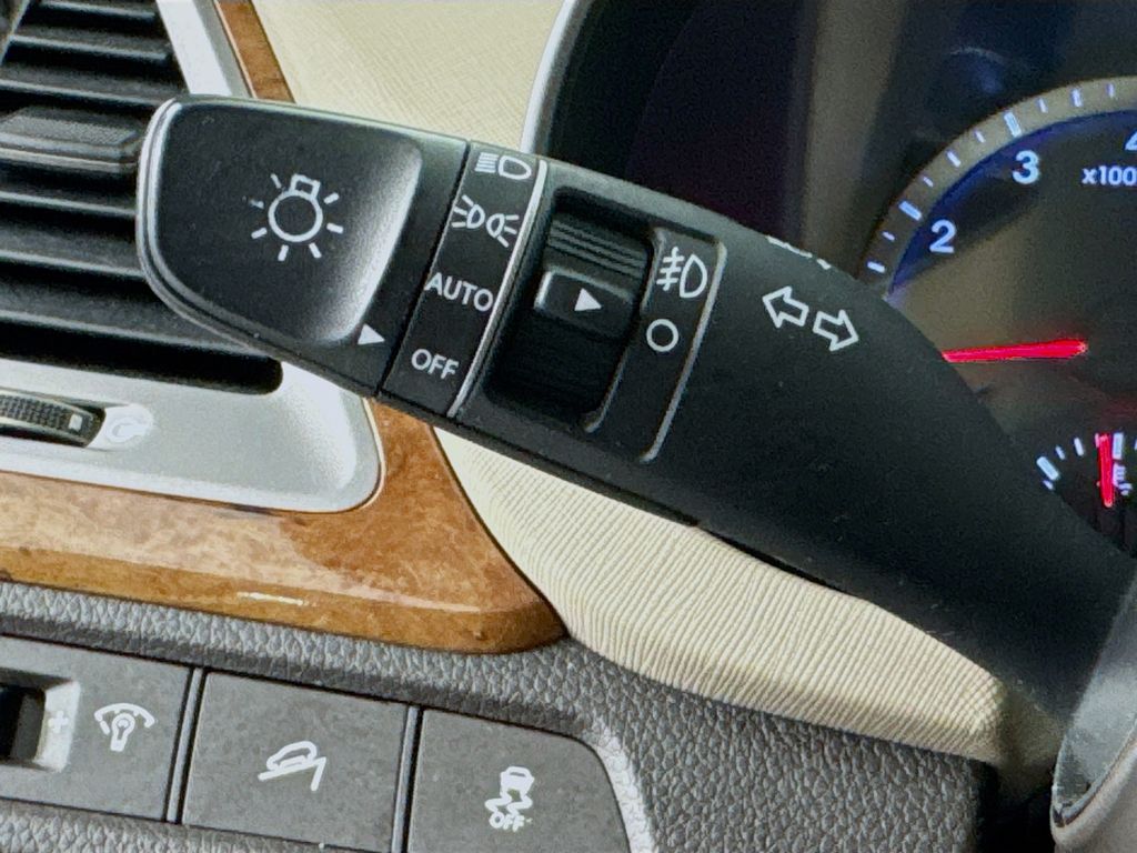 Used Car 2013 Hyundai Santa Fe Sport  Base For Sale Under $10,000 In Austin, Texas