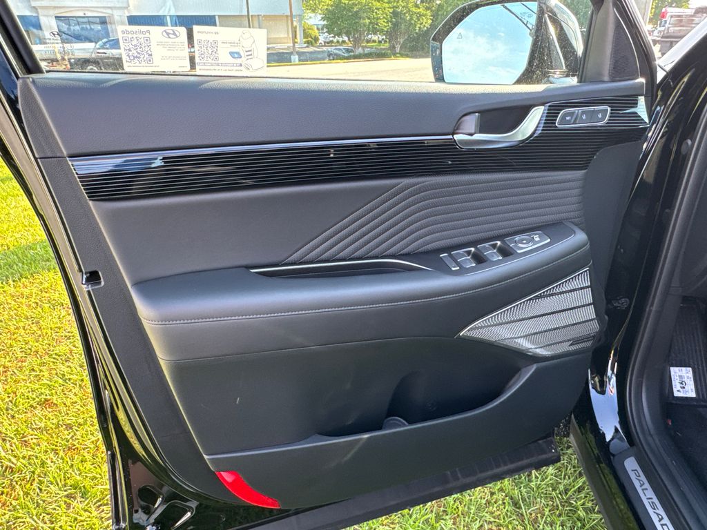 2025 Hyundai Palisade Calligraphy photo 9