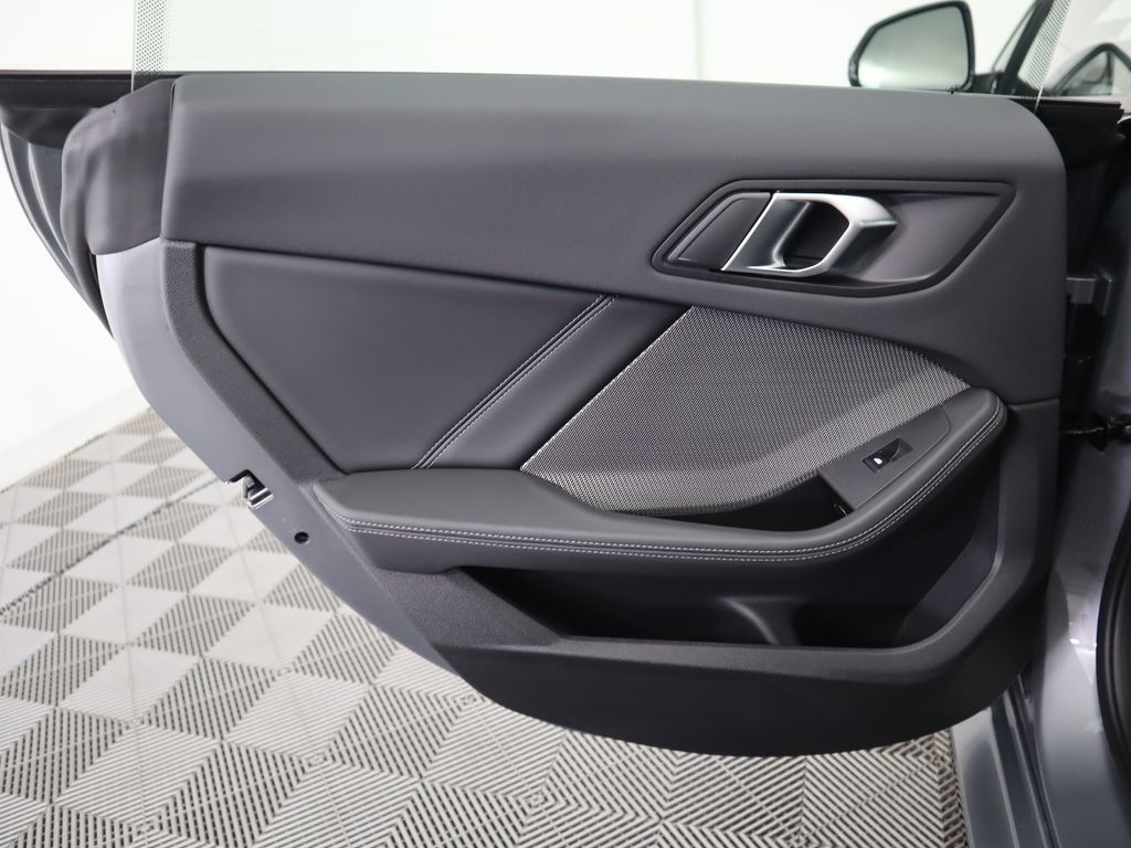 Thumbnail: 2026 BMW 2 Series - 27