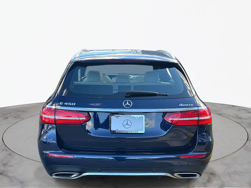 Thumbnail: 2019 Mercedes-Benz E-Class - 9