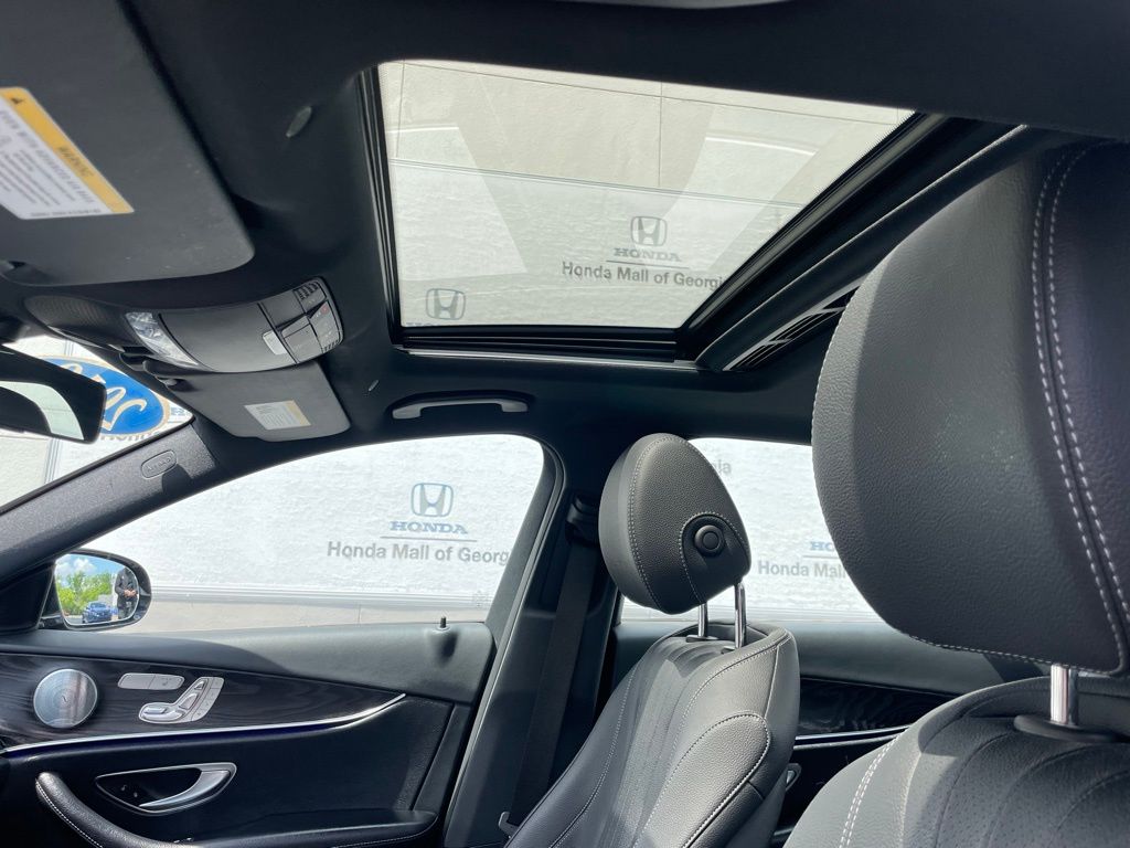 2019 Mercedes-Benz E-Class E 300 27