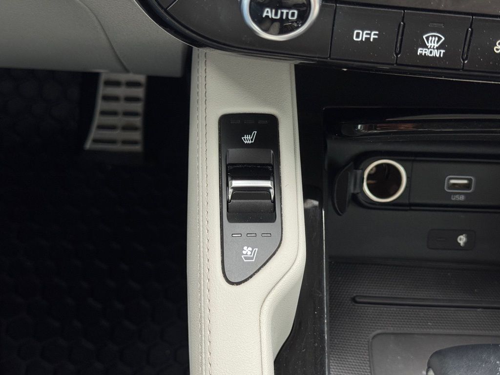 2020 Kia Telluride SX - 7