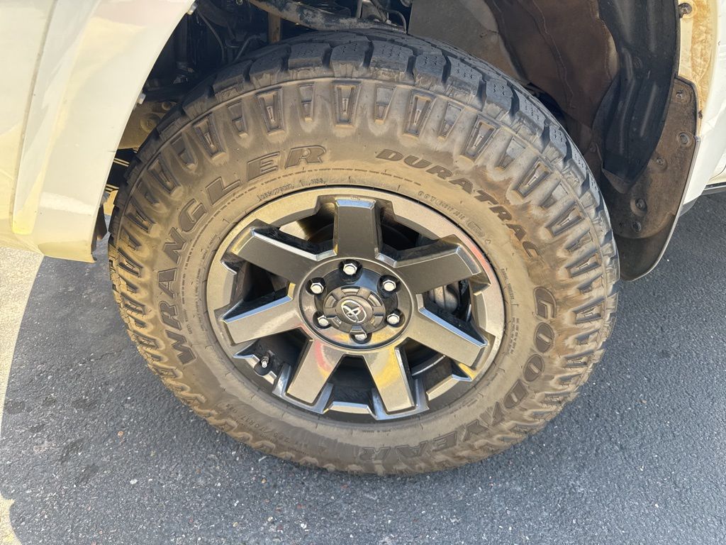 2021 Toyota 4Runner Trail 11