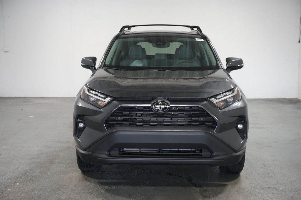 Thumbnail: 2025 Toyota RAV4 - 2
