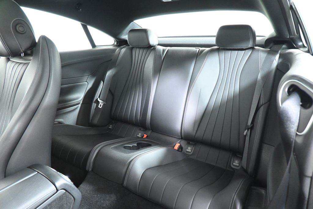 Thumbnail: 2022 Mercedes-Benz E-Class - 6