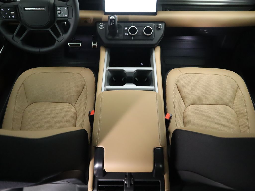 Thumbnail: 2025 Land Rover Defender - 16
