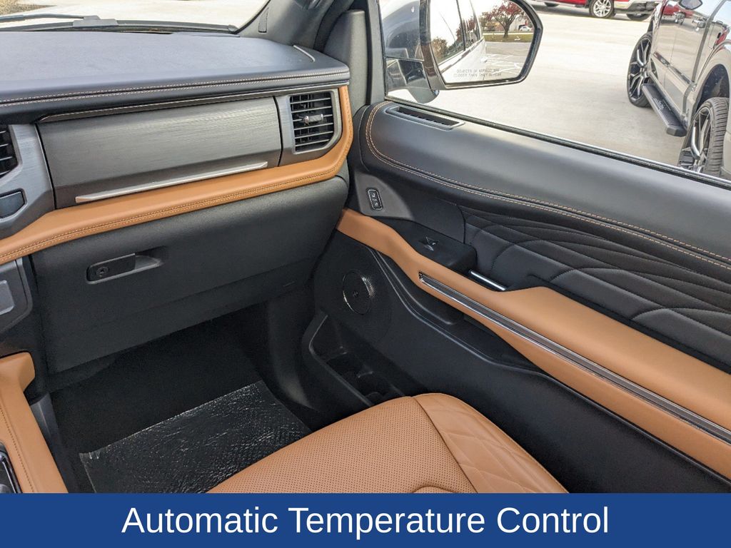 2024 Ford Expedition Platinum