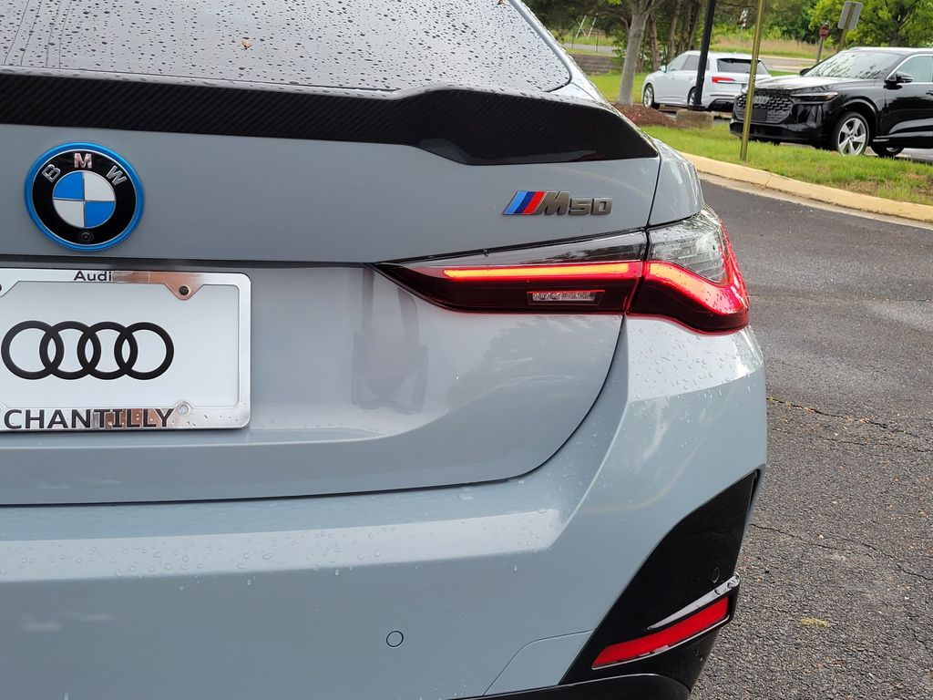 Thumbnail: 2023 BMW i4 - 8