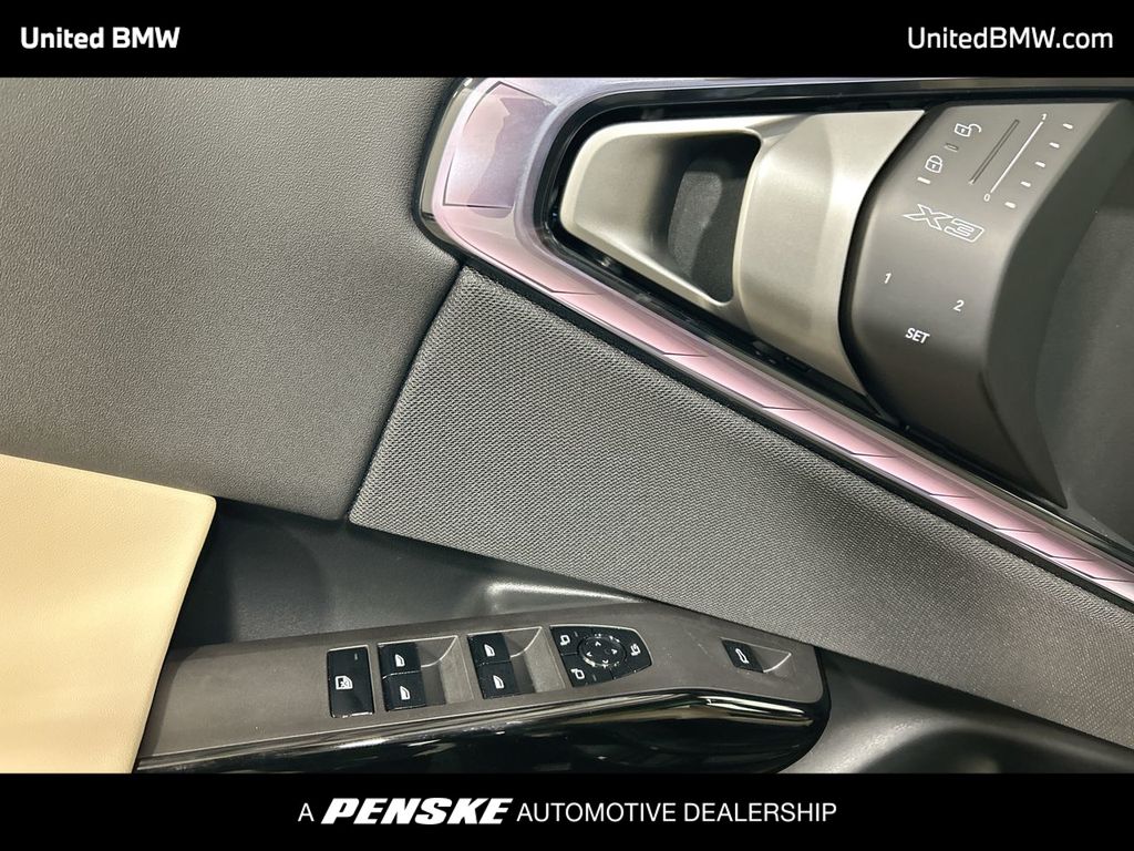 Thumbnail: 2026 BMW X3 - 11