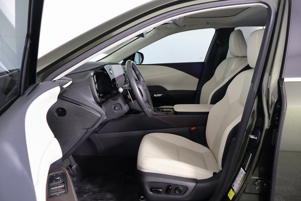 Thumbnail: 2024 Lexus RX - 10