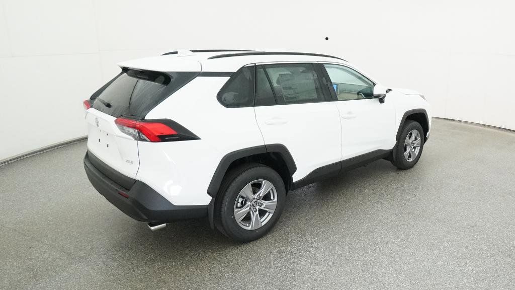 Thumbnail: 2025 Toyota RAV4 - 10