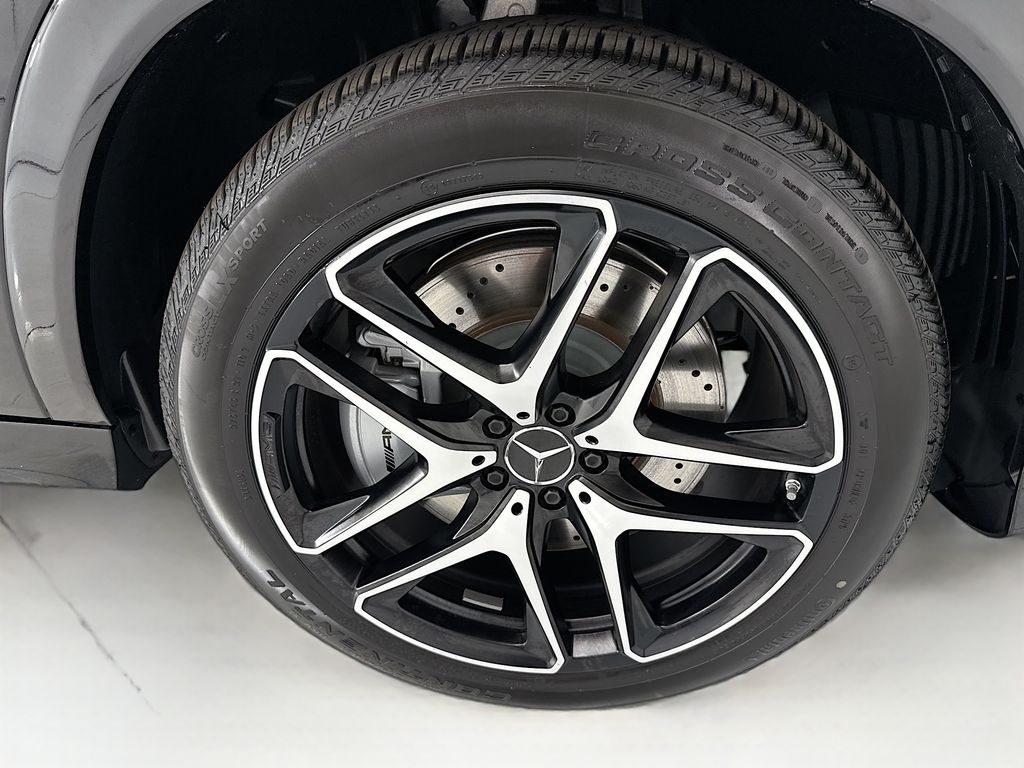 Thumbnail: 2026 Mercedes-Benz GLE - 32