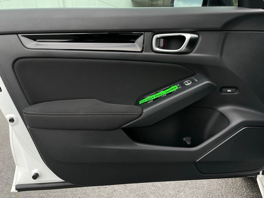 2025 Honda Civic Sport 23