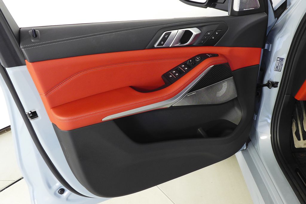 Thumbnail: 2025 BMW X5 - 12