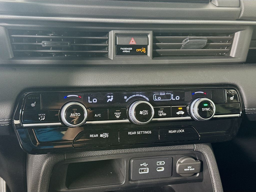 Thumbnail: 2025 Honda Pilot - 13