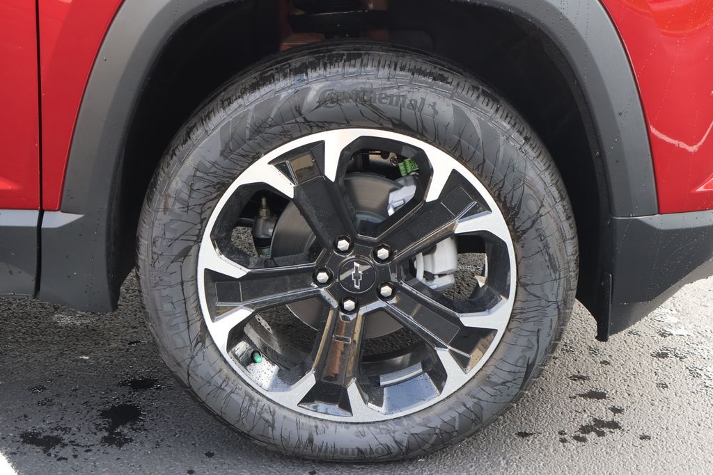 Thumbnail: 2027 Chevrolet Equinox - 11