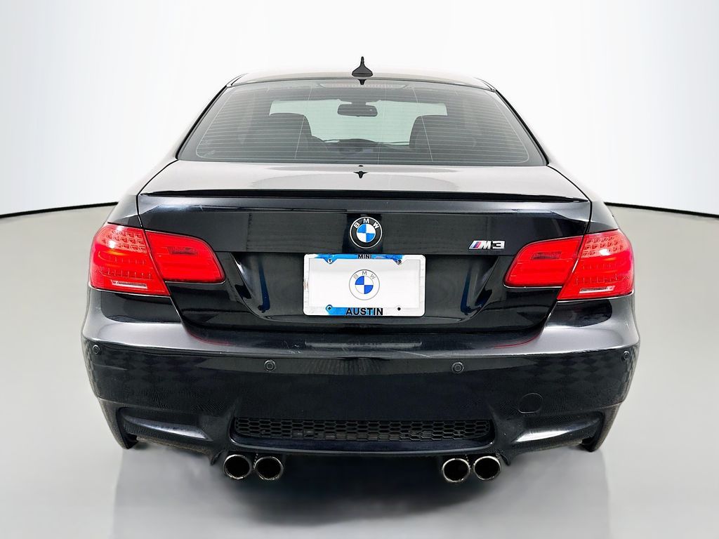 Thumbnail: 2011 BMW M3 - 6