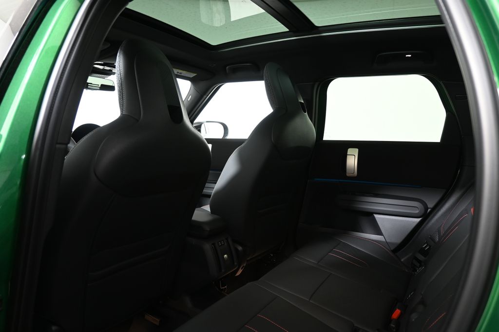 Thumbnail: 2027 MINI Cooper Countryman - 30