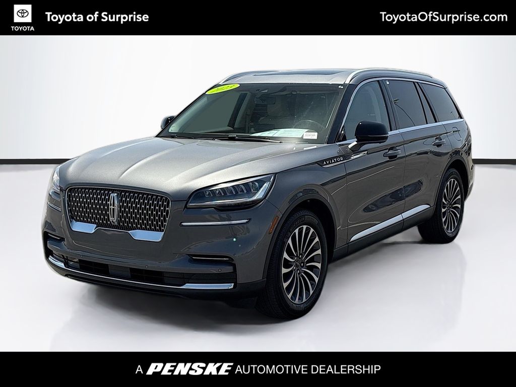 Thumbnail: 2023 Lincoln Aviator - 1