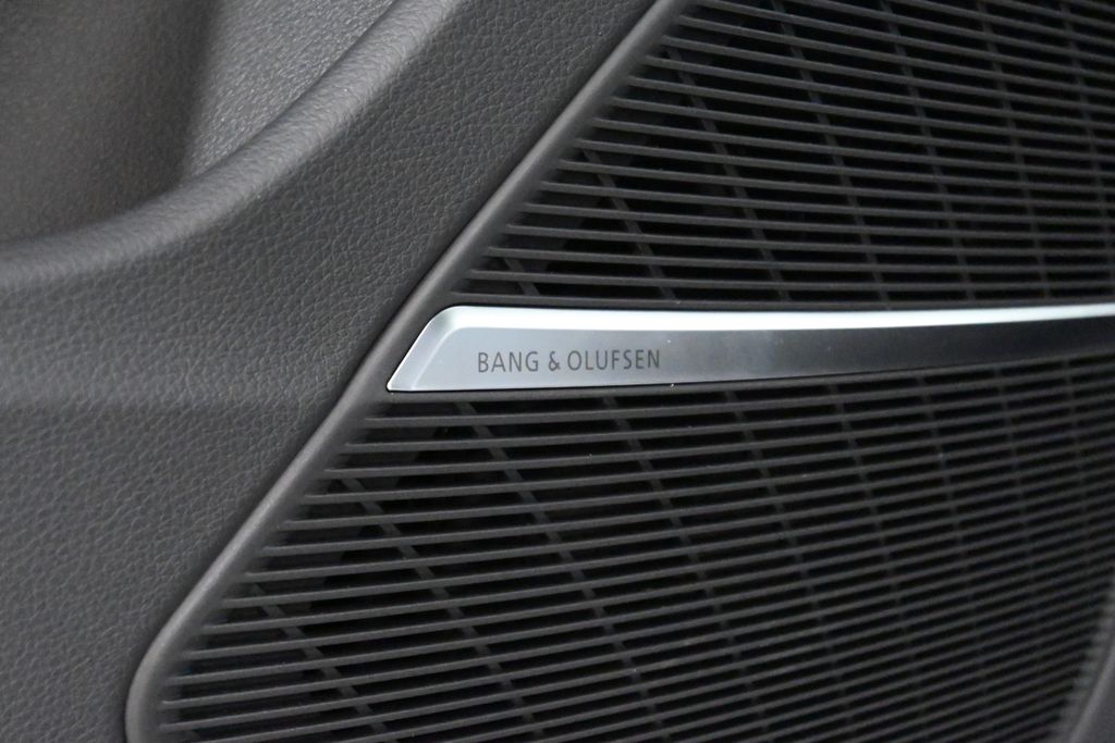 Thumbnail: 2026 Audi Q7 - 25