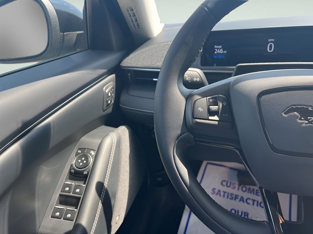 2024 Ford Mustang Mach-E