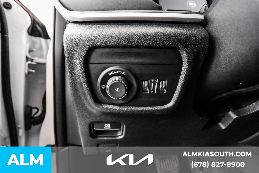 2023 Jeep Grand Cherokee Limited photo 28