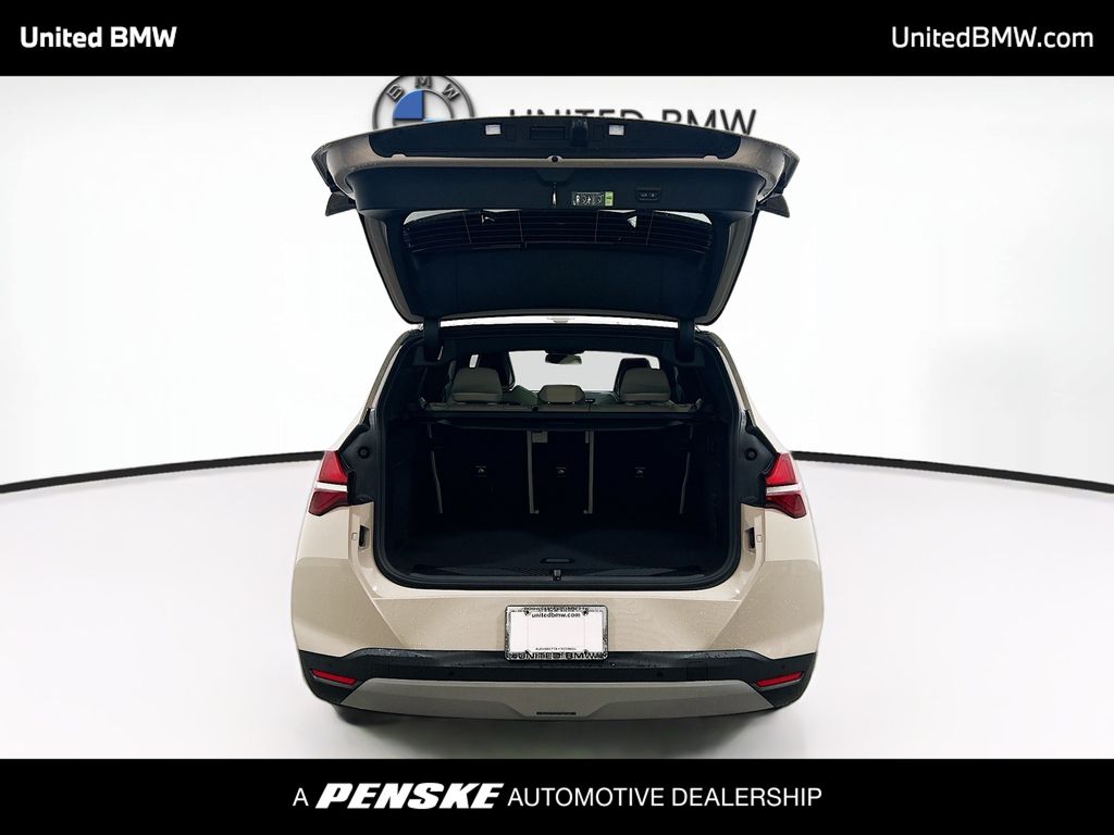 Thumbnail: 2026 BMW X3 - 14