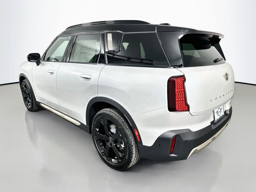 Thumbnail: 2027 MINI Cooper Countryman - 7