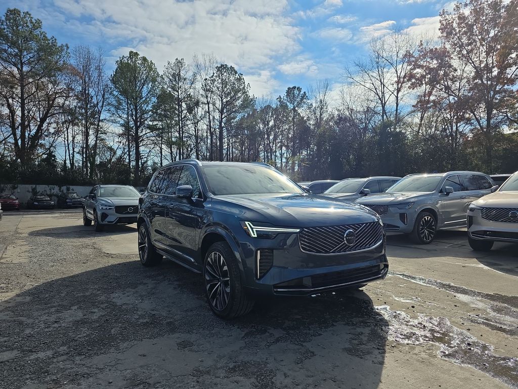 2026 Volvo XC90 B6 Ultra 7-Passenger AWD