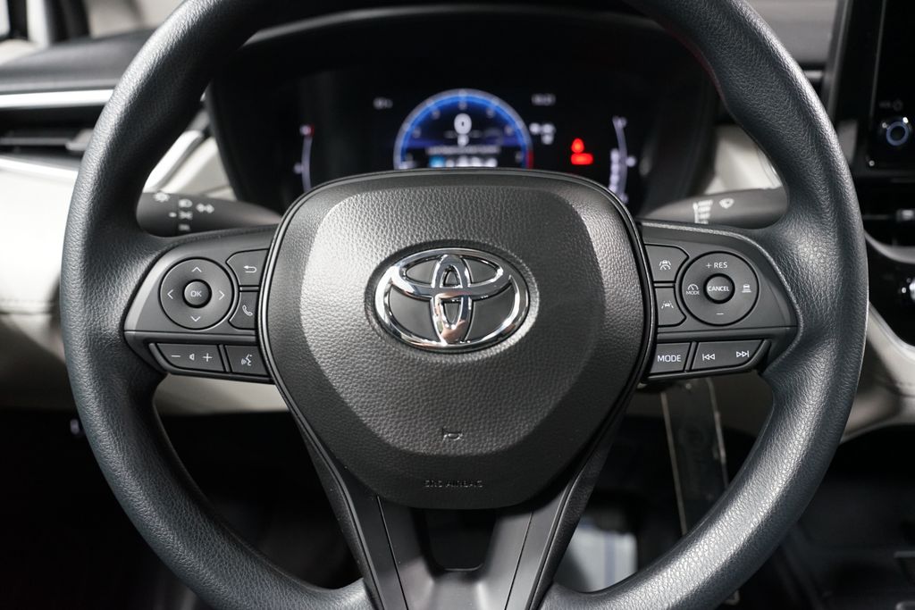 Thumbnail: 2026 Toyota Corolla Cross - 12