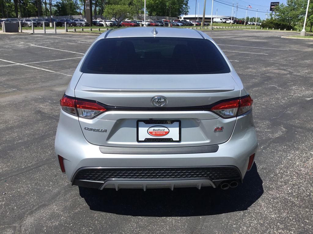Thumbnail: 2022 Toyota Corolla - 4