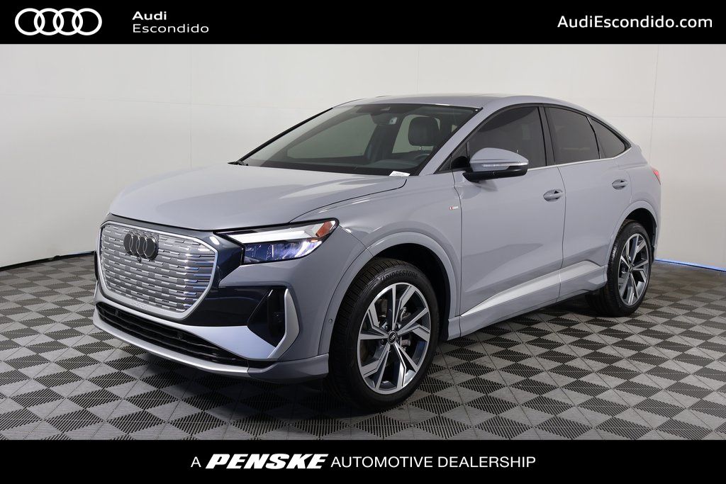 Thumbnail: 2023 Audi Q4 e-tron - 1
