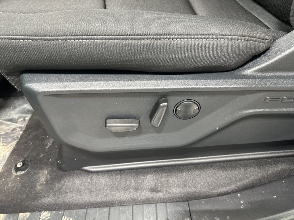 new 2026 Ford F-150 car, priced at $62,680