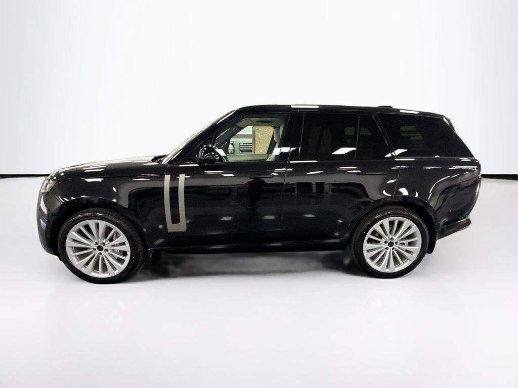 Thumbnail: 2026 Land Rover Range Rover - 8