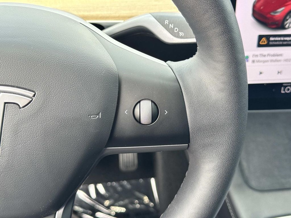 Used 2021 Tesla Model Y Long Range 4D Sport Utility