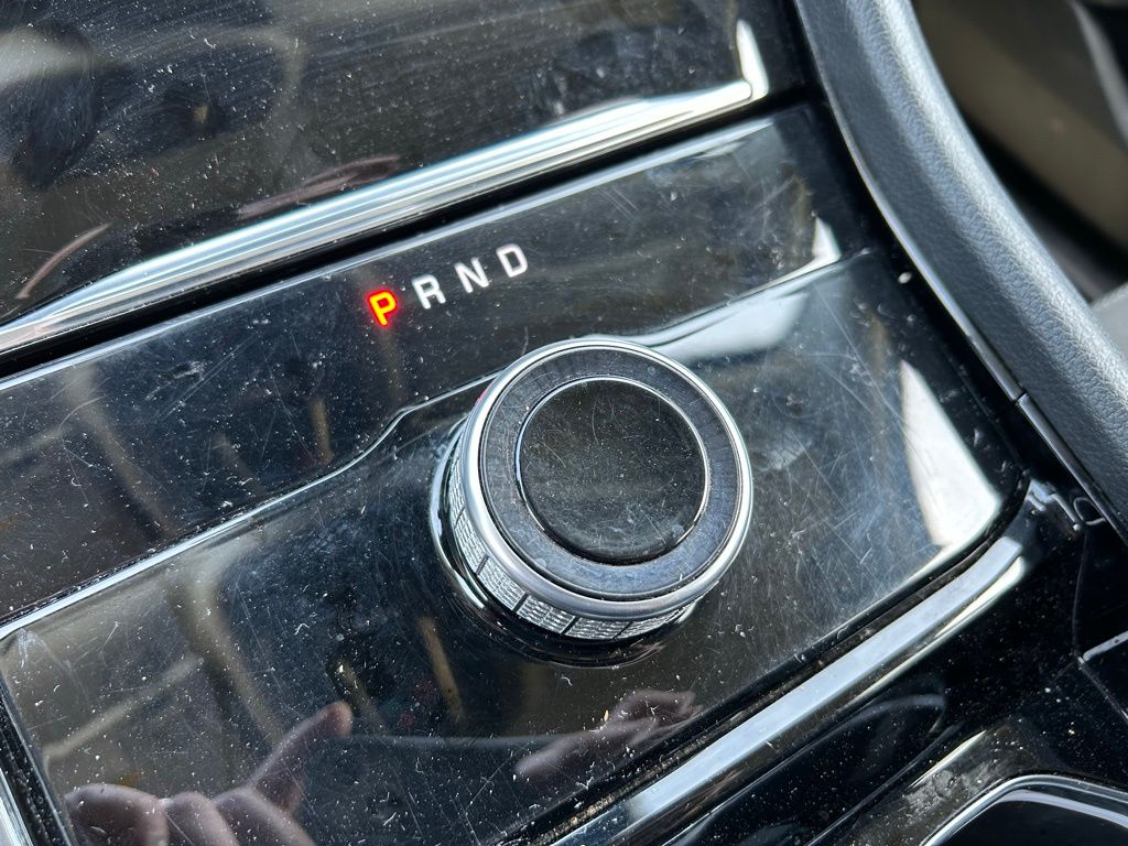 Thumbnail: 2023 Jeep Grand Cherokee L - 29