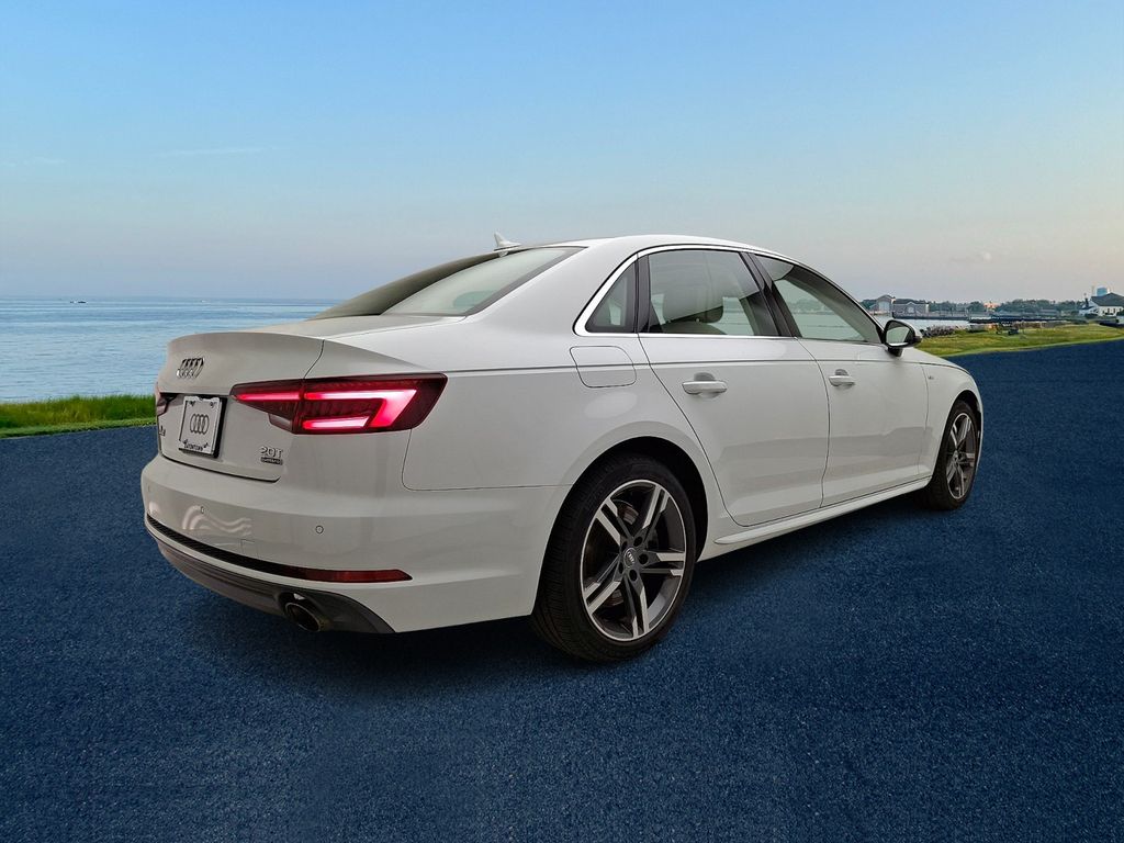 Thumbnail: 2018 Audi A4 - 4