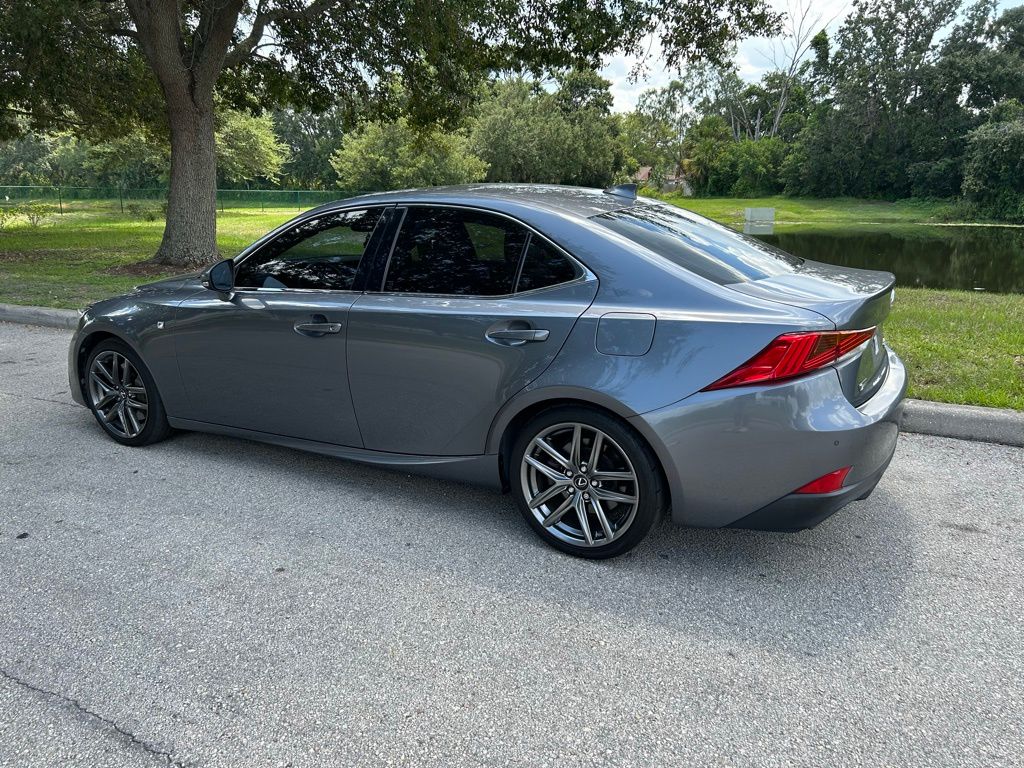 Thumbnail: 2018 Lexus IS - 3
