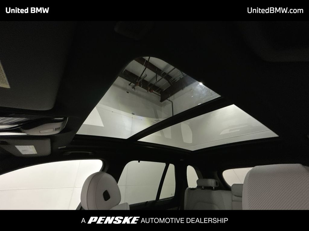 Thumbnail: 2026 BMW X5 - 20