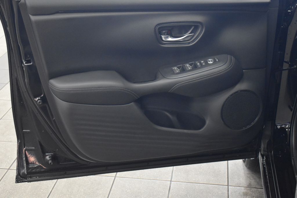 Thumbnail: 2026 Honda HR-V - 8