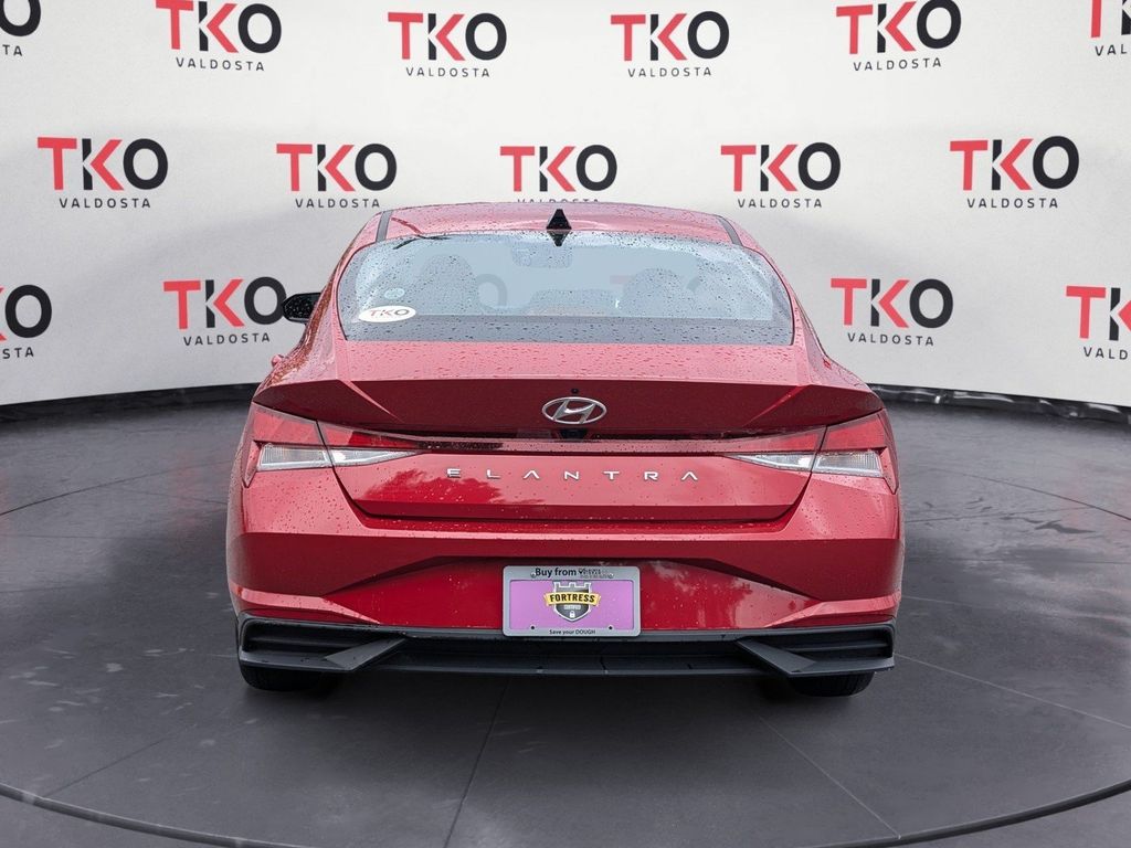 Used 2023 Hyundai Elantra Sedan