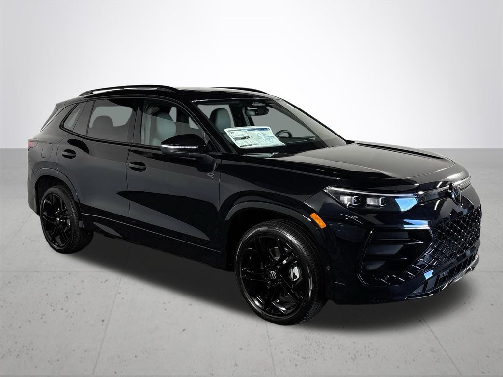 2025 Volkswagen Tiguan SE R-Line Black photo 4