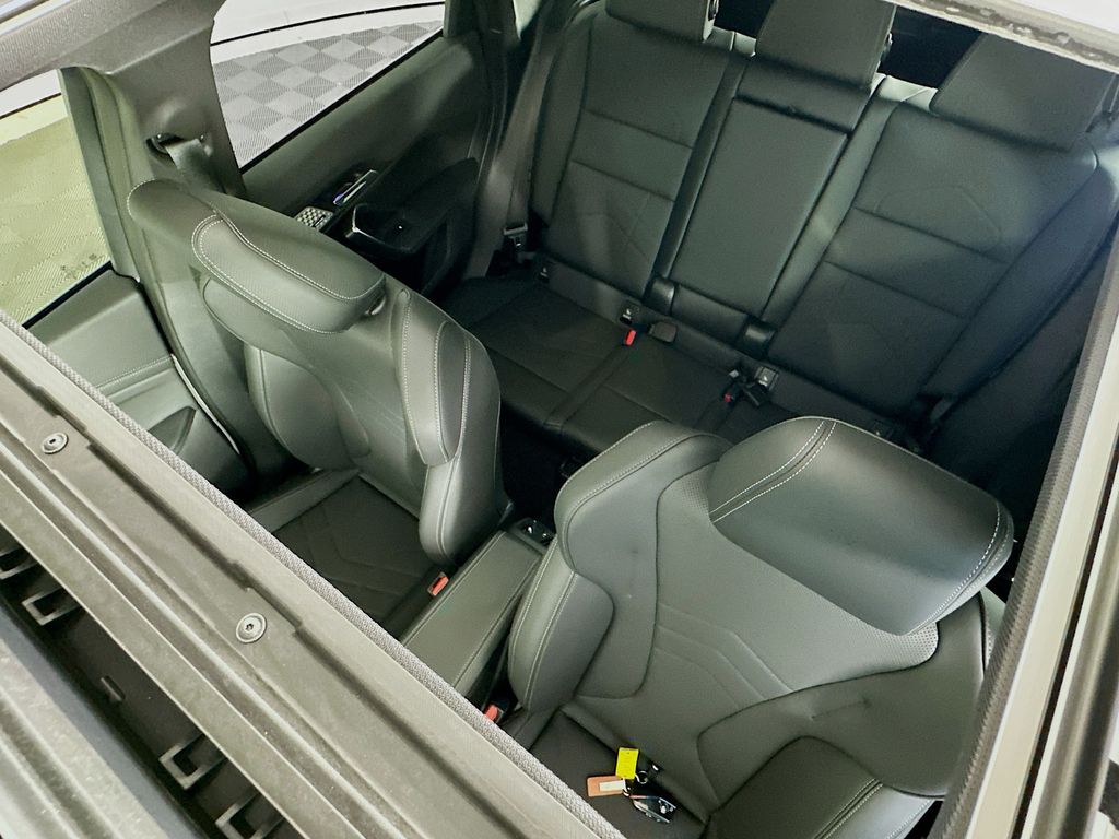 Thumbnail: 2024 BMW X1 - 22