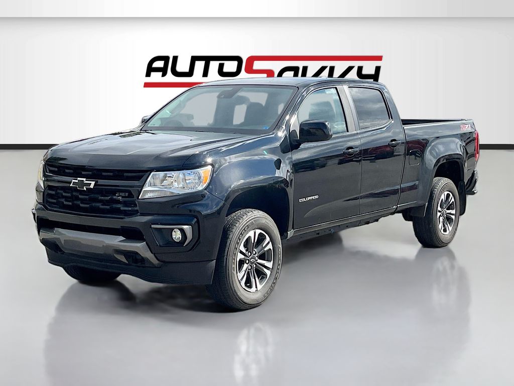 Used 2021 Black Chevrolet Z71 image 3