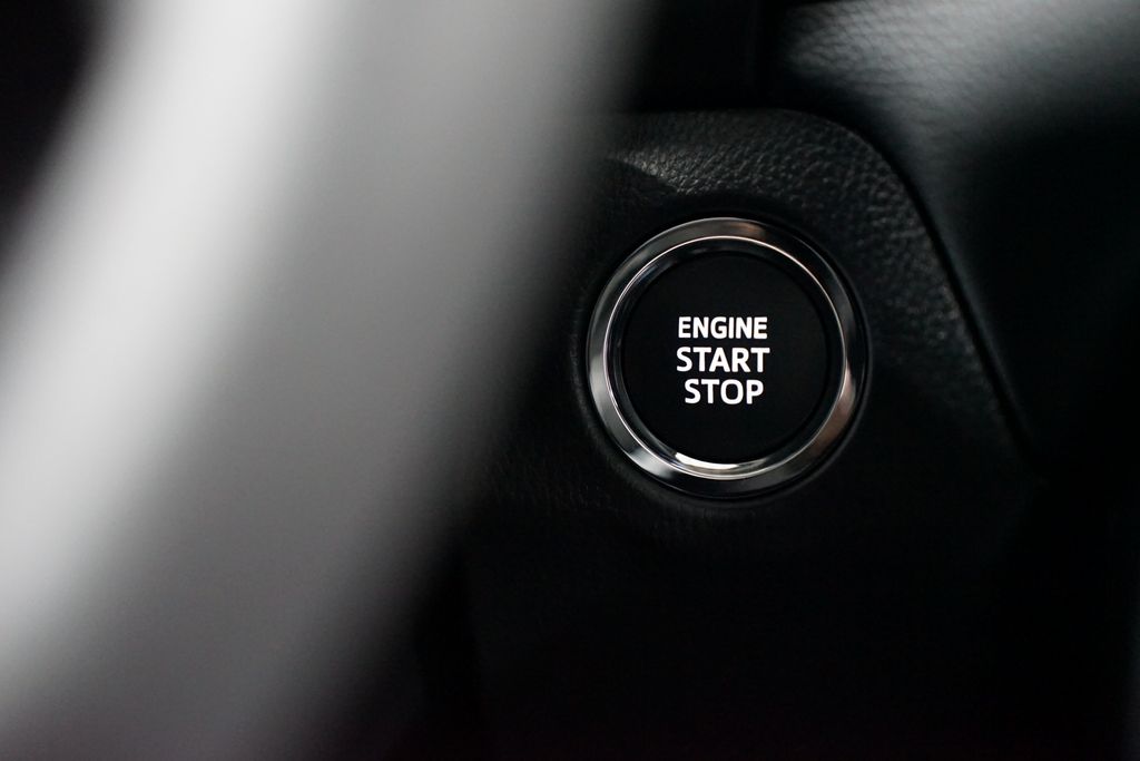 Thumbnail: 2025 Toyota RAV4 - 23