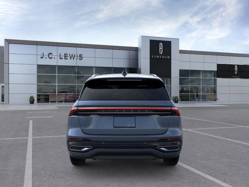 2025 Lincoln Nautilus Reserve